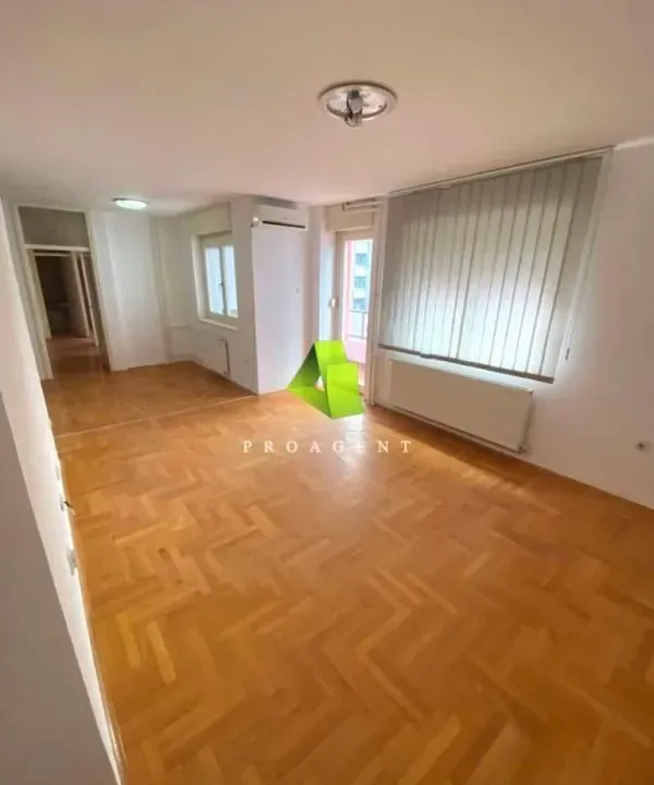 Izdavanje, dvosoban stan, 73m², Medijana, Niš