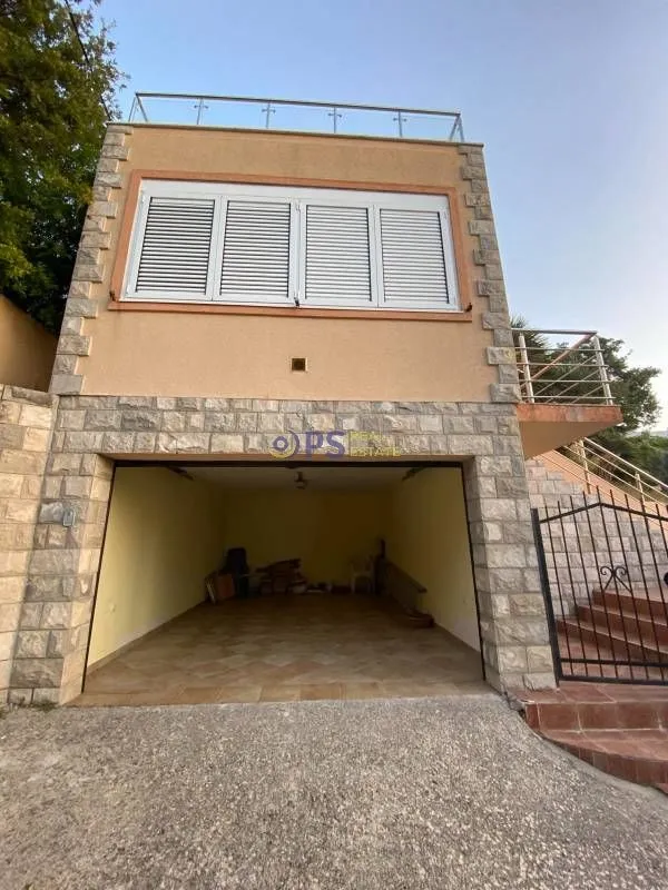 Prodaja, kuća, 86m², Bar, Crna Gora