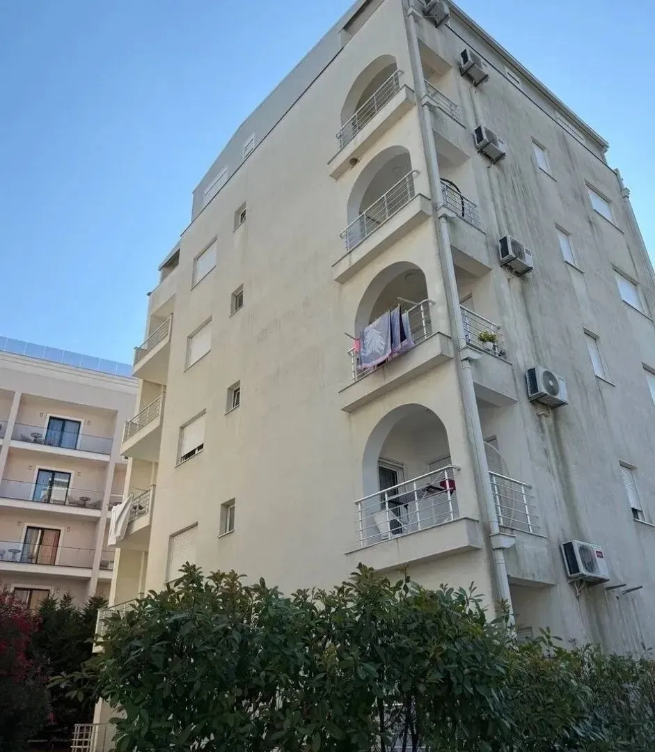 Prodaja, jednosoban stan, 62m², Velika Plaža, Ulcinj