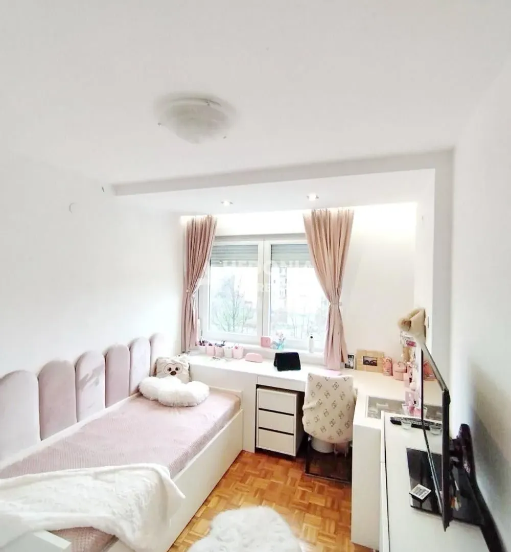 Prodaja, trosoban stan, 86m², Zvezdara Sve Podlokacije, Beograd