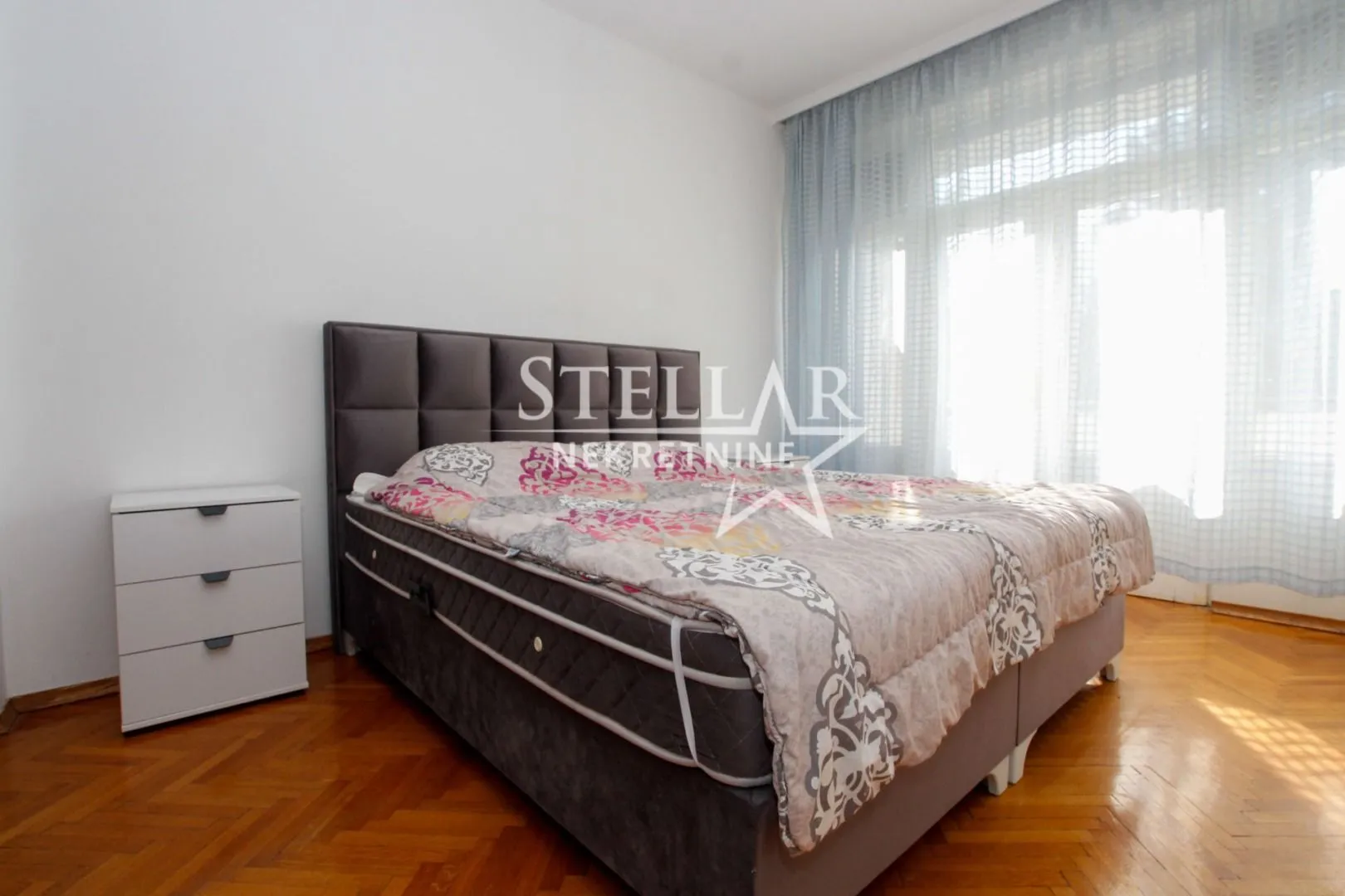 Rent, three bedroom apartment, 120m², Centar, Podgorica