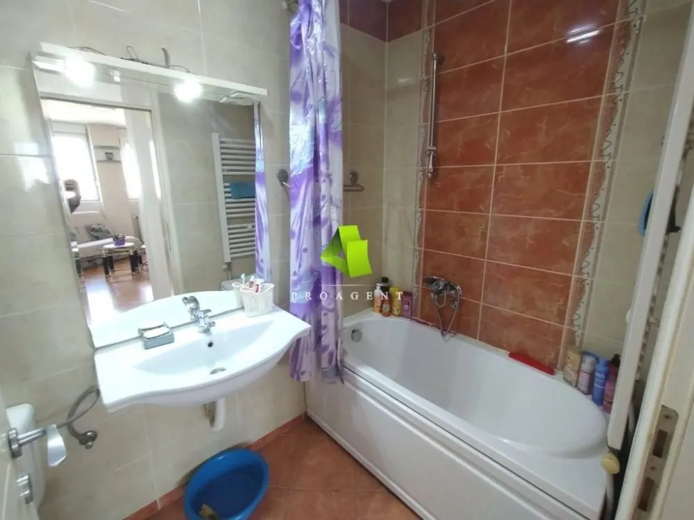 Izdavanje, dvosoban stan, 63m², Medijana, Niš