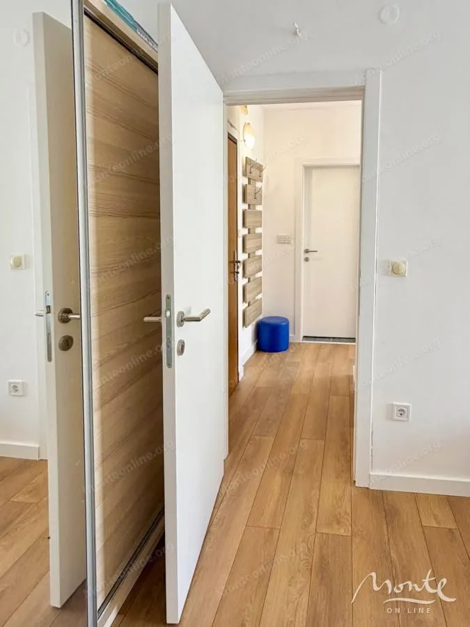 Prodaja, jednosoban stan, 48m², Bečići, Budva