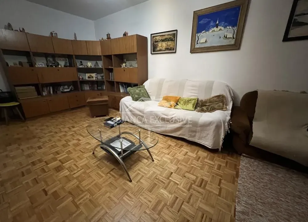 Prodaja, dvosoban stan, 67m², Novi Beograd Sve Podlokacije, Beograd