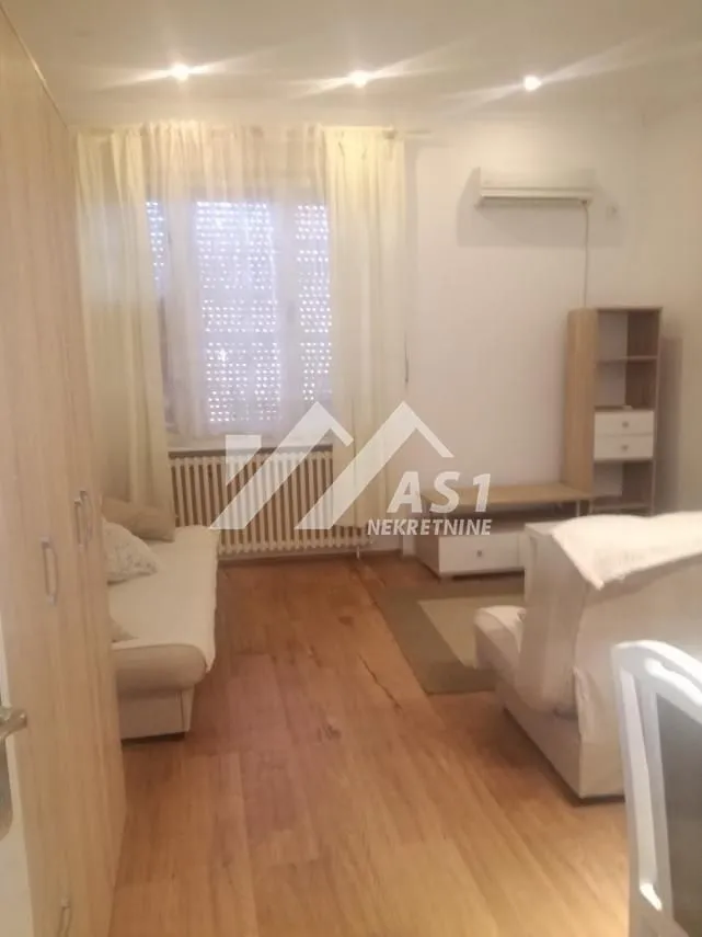 Izdavanje, stan, 30m², Novi Sad Sve Podlokacije, Novi Sad