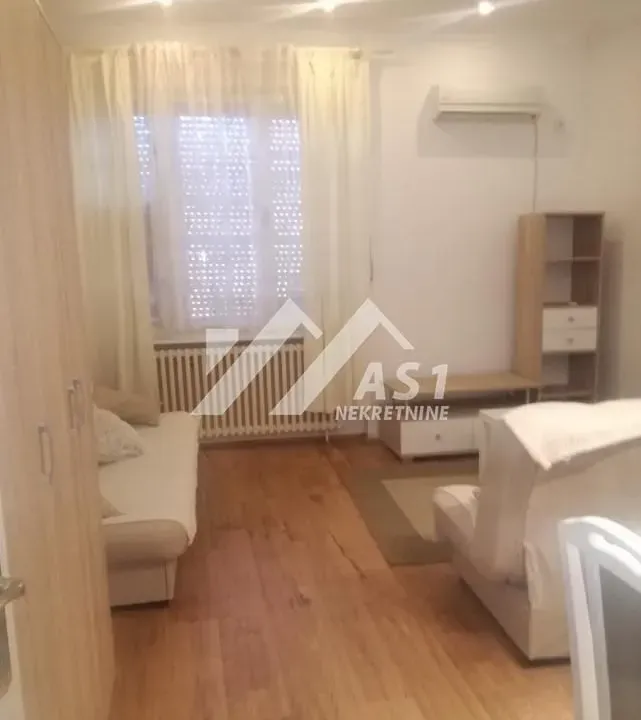Izdavanje, stan, 30m², Novi Sad Sve Podlokacije, Novi Sad