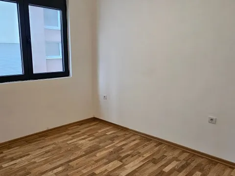 Sale, one bedroom apartment, 46m², Centar, Ulcinj - image 10