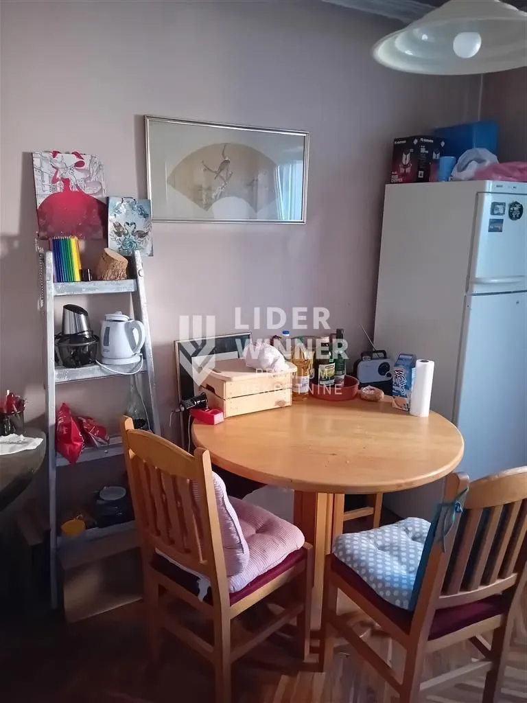 Prodaja, trosoban stan, 58m², Lion, Zvezdara Sve Podlokacije