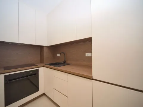 Izdavanje, jednosoban stan, 46m², New City, Podgorica - image 3