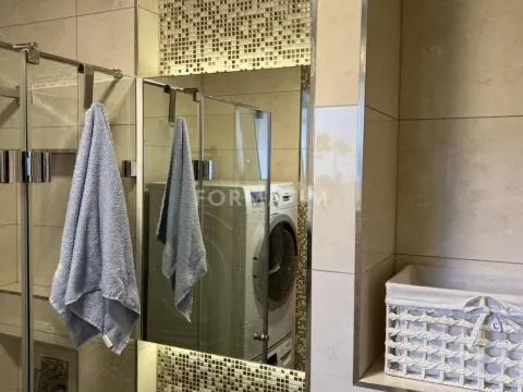 Izdavanje, trosoban stan, 78m², Banjica, Voždovac Sve Podlokacije - image 2