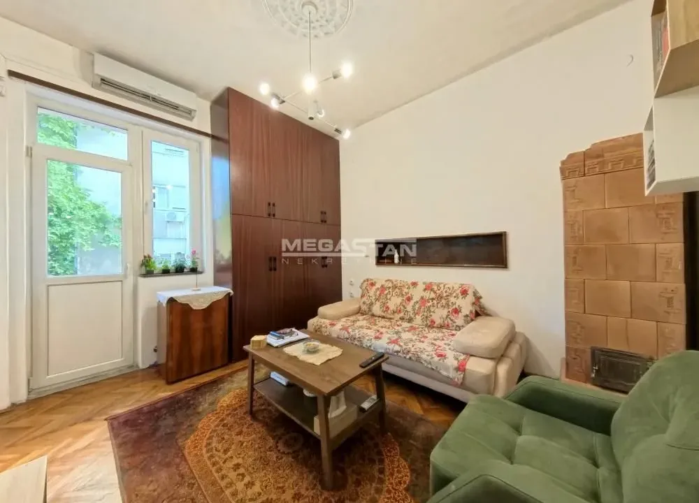 Prodaja, dvosoban stan, 43m², Stari Grad, Beograd