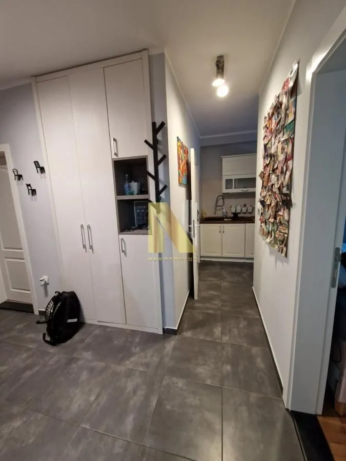 Prodaja, trosoban stan, 74m², Podbara, Novi Sad Sve Podlokacije