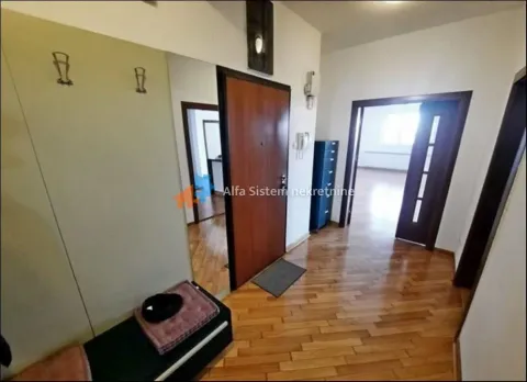 Izdavanje, stan, 172m², Vračar Sve Podlokacije, Beograd - image 18