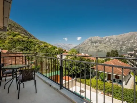 Prodaja, kuća, 240m², Stoliv, Kotor - image 12