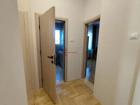 Sale, office space, 935m², Makova Sedmica, Subotica - image 30