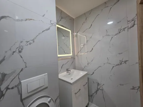 Prodaja, jednosoban stan, 46m², Bečići, Budva - image 22