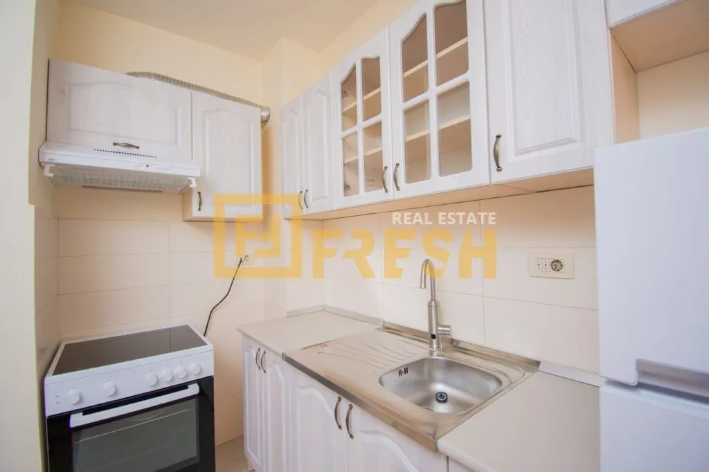 Izdavanje, jednosoban stan, 45m², City Kvart, Podgorica