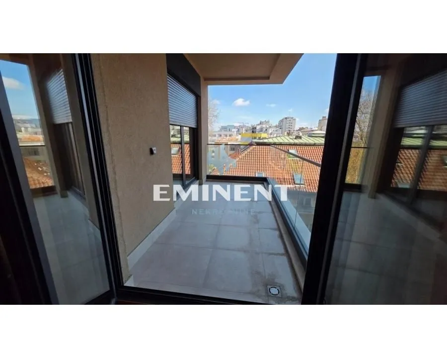 Rent, three bedroom apartment, 95m², Savski Venac, Beograd