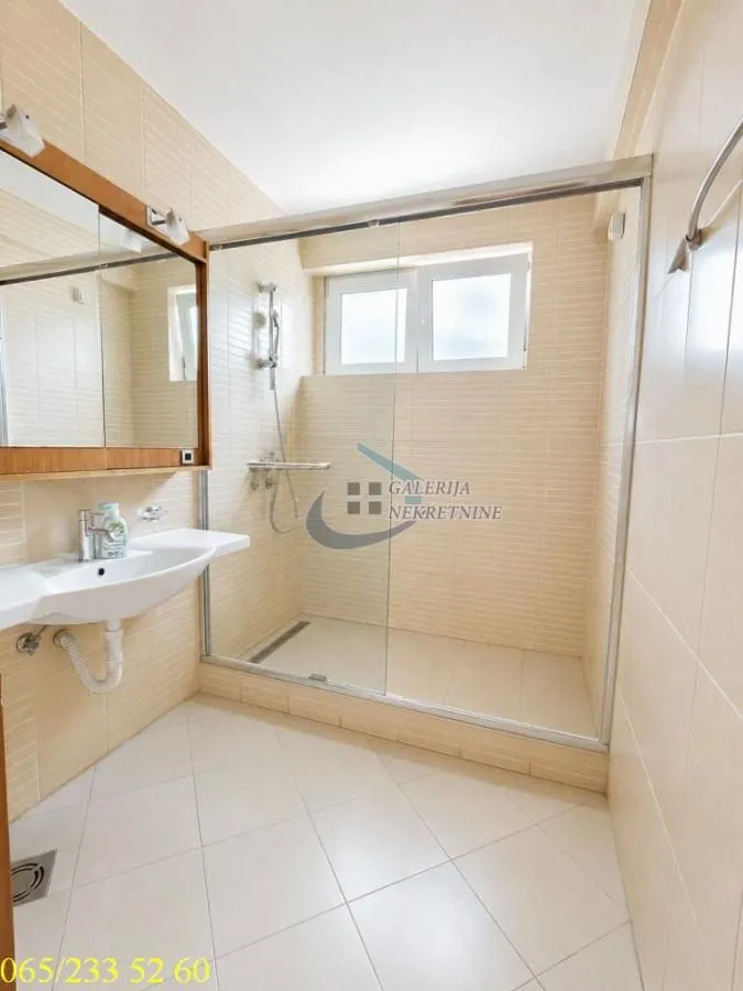 Sale, studio apartment, 33m², Autokomanda, Voždovac Sve Podlokacije