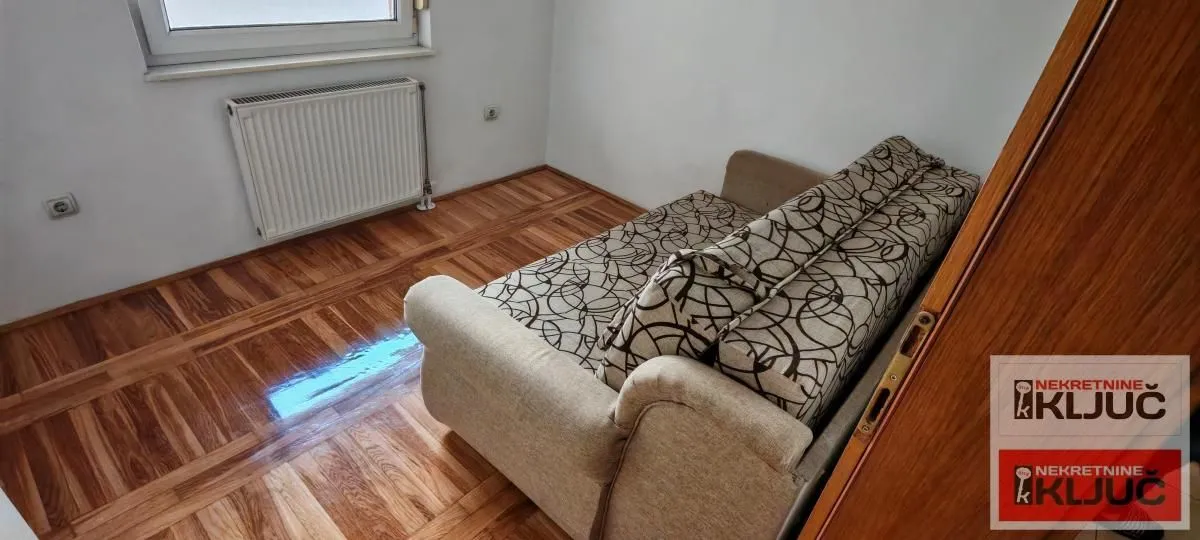 Izdavanje, jednosoban stan, 30m², Socijalno, Novi Sad Sve Podlokacije