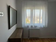 Izdavanje, jednosoban stan, 42m², Bulevar Evrope, Novi Sad Sve Podlokacije - image 1