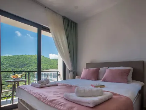 Sale, house, 170m², Bečići, Budva - image 11