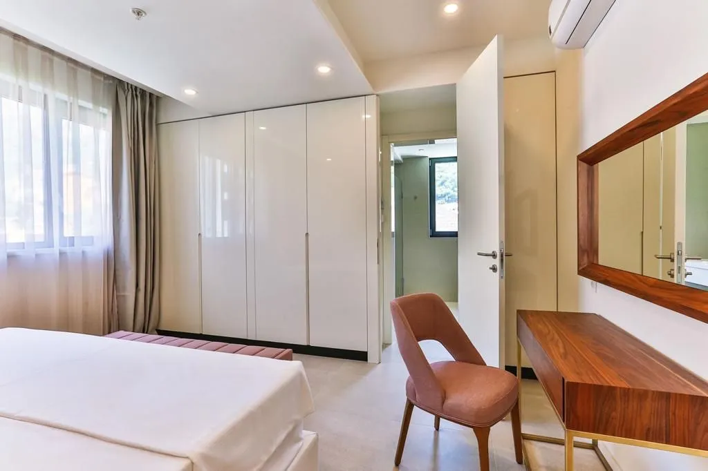 Sale, apartment, 106m², Rafailovići, Budva