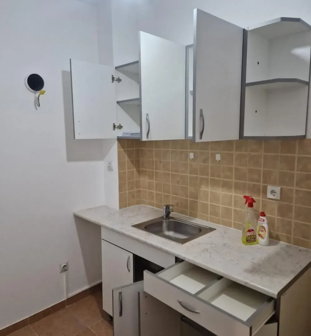 Rent, two bedroom apartment, 52m², Zeleno Brdo, Zvezdara Sve Podlokacije