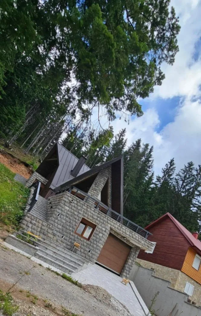Prodaja, kuća, 160m², Žabljak, Crna Gora