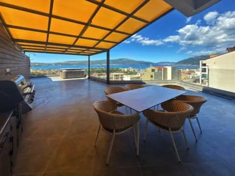 Rent, two bedroom apartment, 185m², Tivat, Crna Gora - image 10