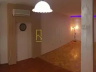 Sale, one bedroom apartment, 58m², Blok 6, Podgorica - image 2