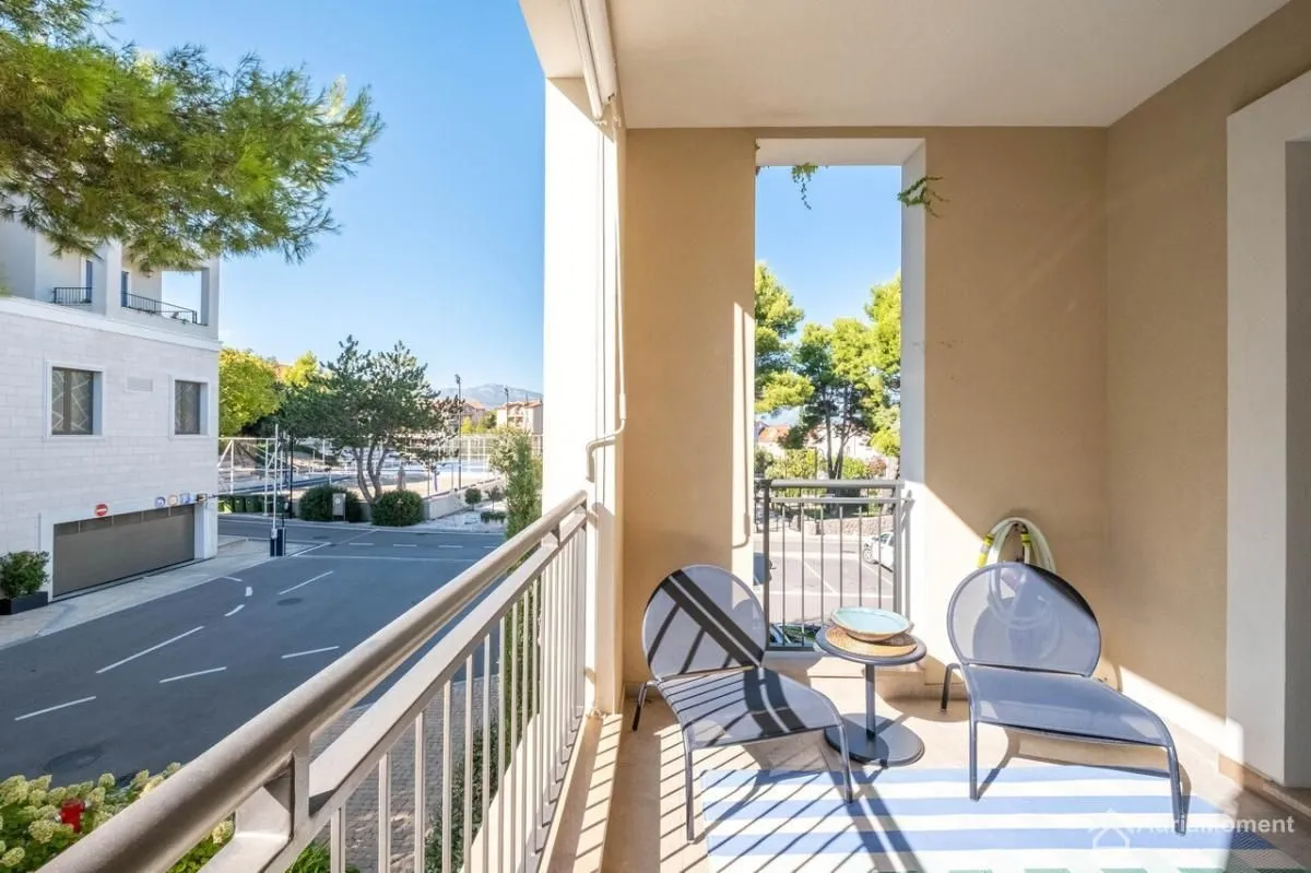 Prodaja, jednosoban stan, 57m², Radovići, Tivat
