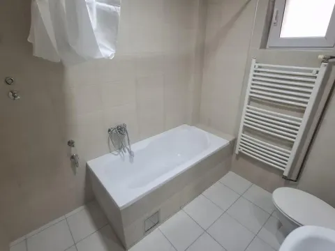 Izdavanje, trosoban stan, 100m², Veternička rampa, Novi Sad Sve Podlokacije - image 11