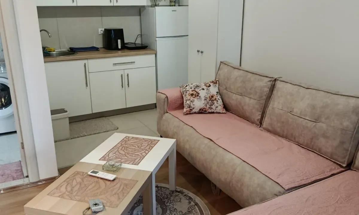 Prodaja, jednosoban stan, 44m², Malo Brdo, Podgorica