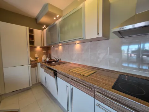 Sale, two bedroom apartment, 65m², Podgorica, Crna Gora - image 25