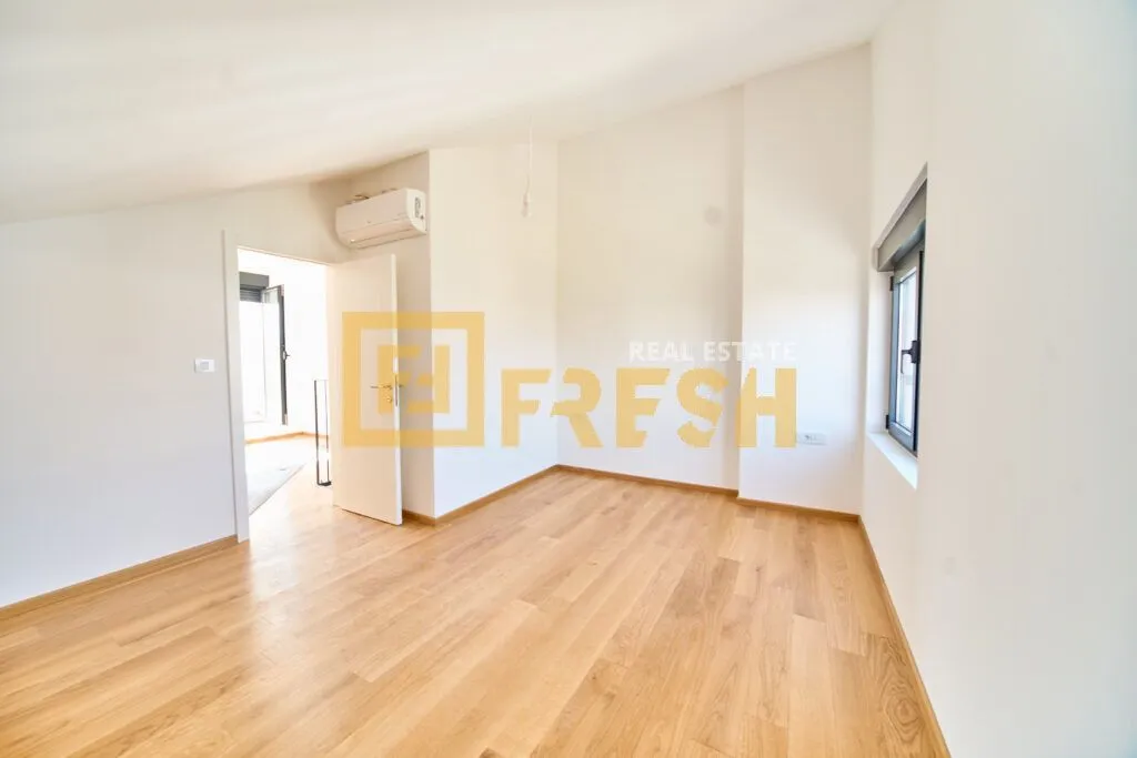 Sale, four bedroom apartment, 176m², Zabjelo, Podgorica