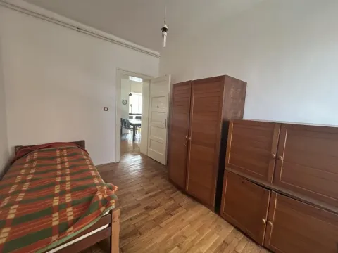Izdavanje, trosoban stan, 80m², Staro groblje, Niš - image 20
