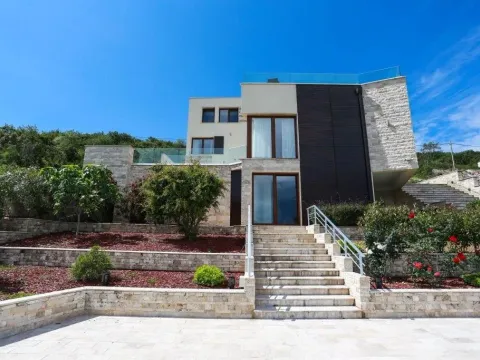 Prodaja, kuća, 600m², Tivat, Crna Gora - image 7