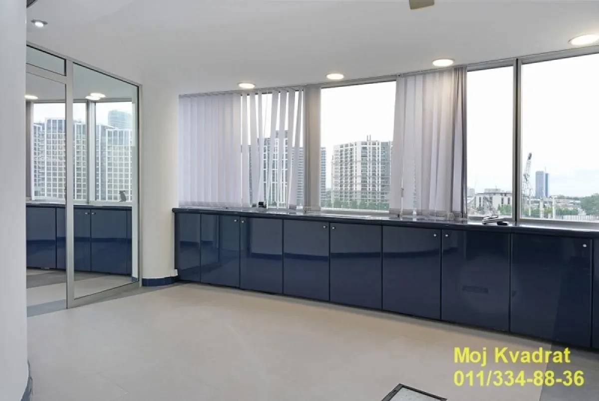Rent, office space, 200m², Savski Venac, Beograd