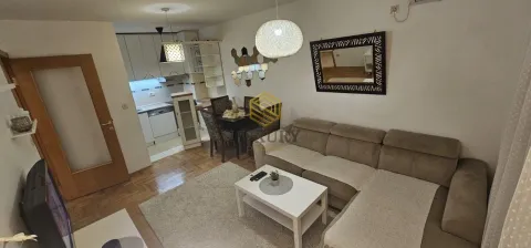 Rent, one bedroom apartment, 45m², Stari Aerodrom, Podgorica - image 2