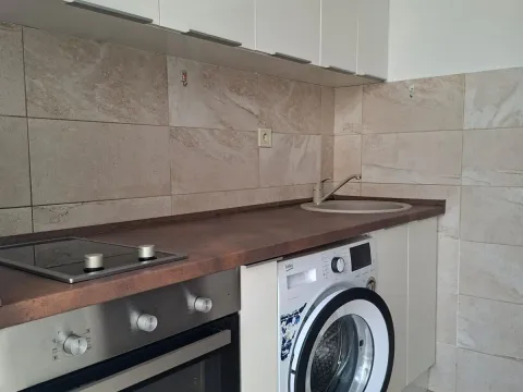 Izdavanje, garsonjera, 25m², Bijela, Herceg Novi - image 13