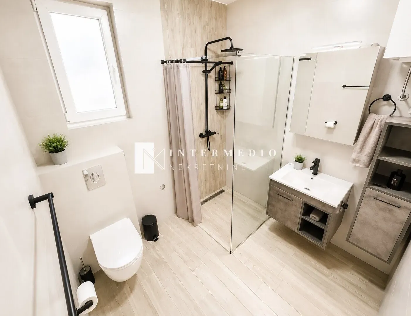 Prodaja, dvosoban stan, 62m², Kumbor, Herceg Novi