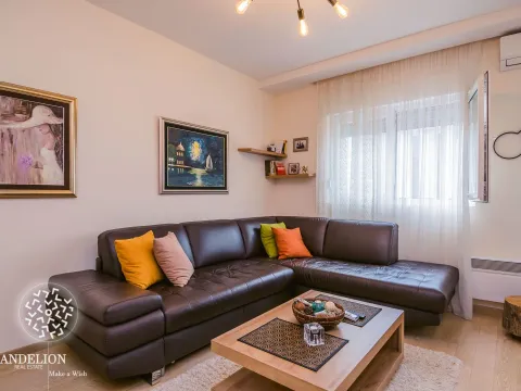 Izdavanje, jednosoban stan, 49m², City Kvart, Podgorica - image 9
