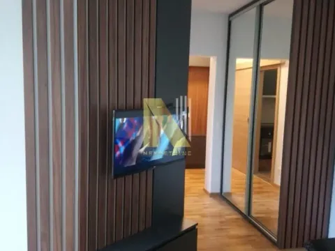 Izdavanje, jednosoban stan, 37m², Jugovićevo, Novi Sad Sve Podlokacije - image 3