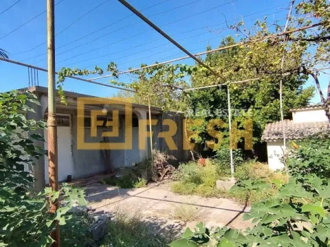 Land Lot for Sale, 1300m2, Farmaci, Podgorica Land Lot for Sale, 1300m2, Farmaci, Podgorica