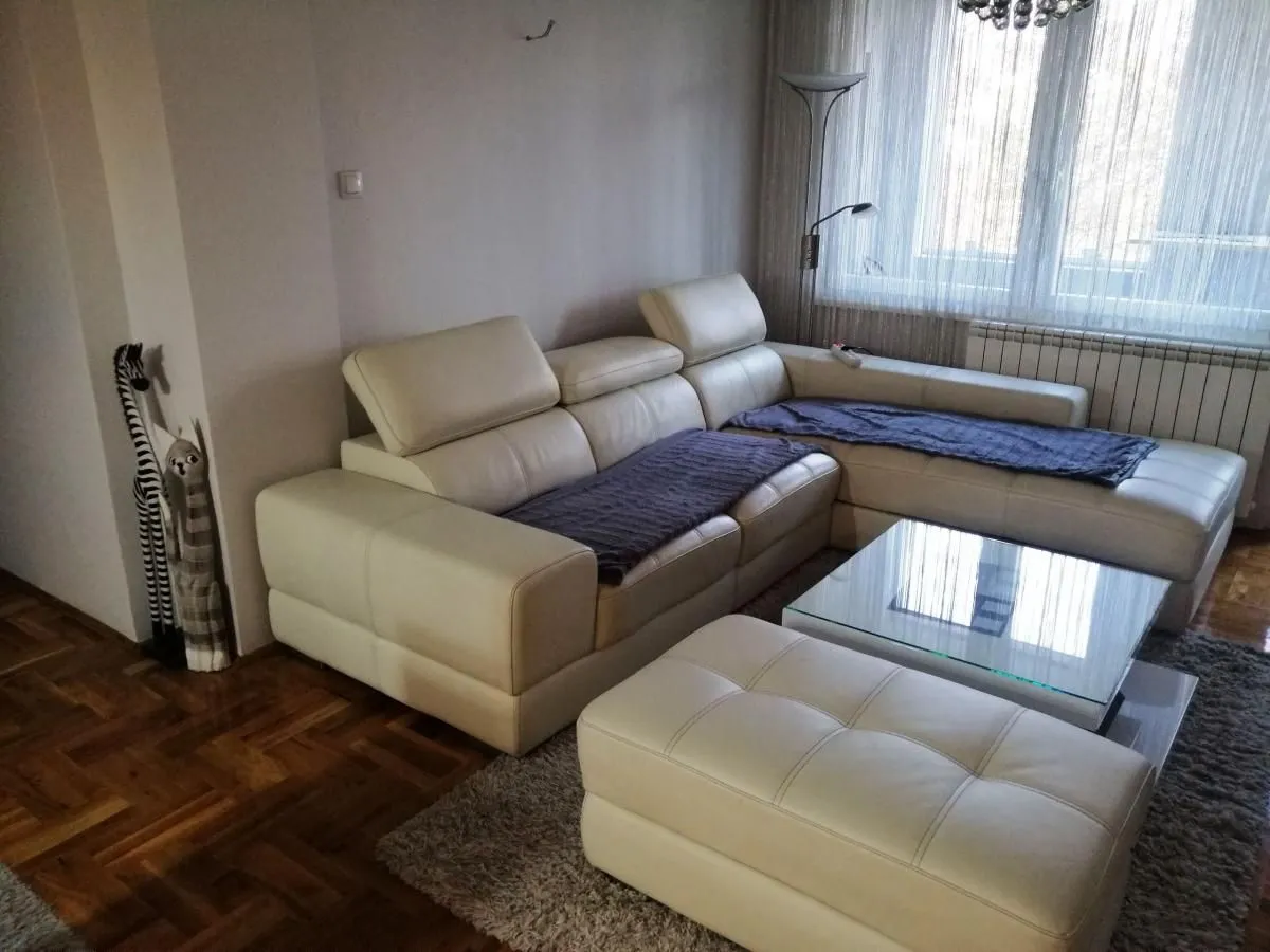 Prodaja, trosoban stan, 95m², Centar, Niš
