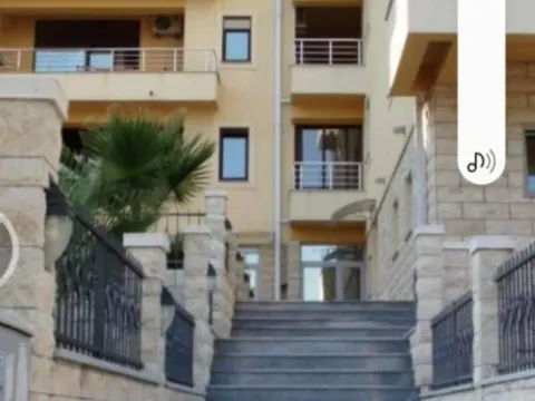 Izdavanje, jednosoban stan, 36m2, Igalo, Herceg Novi Izdavanje, jednosoban stan, 36m2, Igalo, Herceg Novi