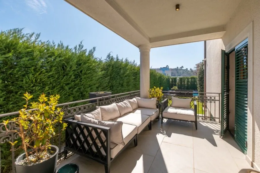 Sale, house, 500m², Zabjelo, Podgorica