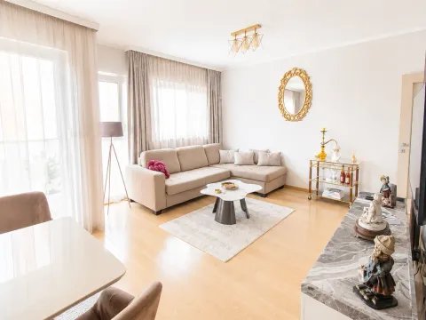 Rent, one bedroom apartment, 55m², City Kvart, Podgorica - image 5