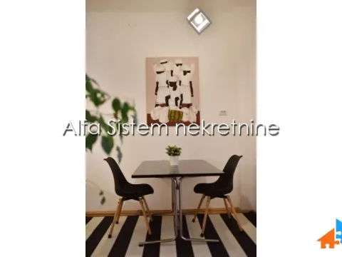 Rent, two bedroom apartment, 50m², Stari Grad, Beograd - image 7